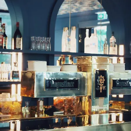 Jugend- Und Augustin