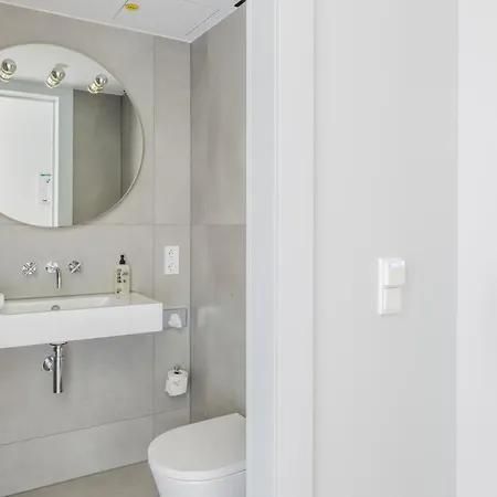 Jugend- Und Augustin מלון