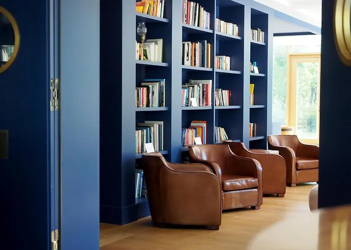 Jugend- Und Augustin Hotel